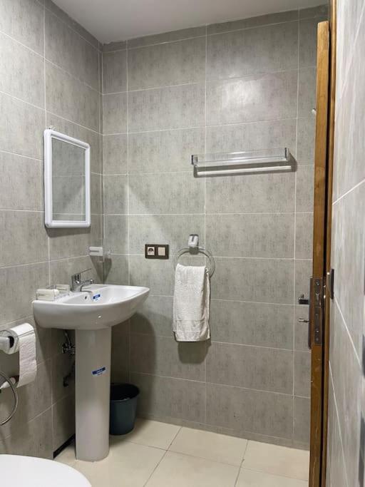 Appartement De Luxe A Rimal Martil 1 Min De La Plage Dış mekan fotoğraf